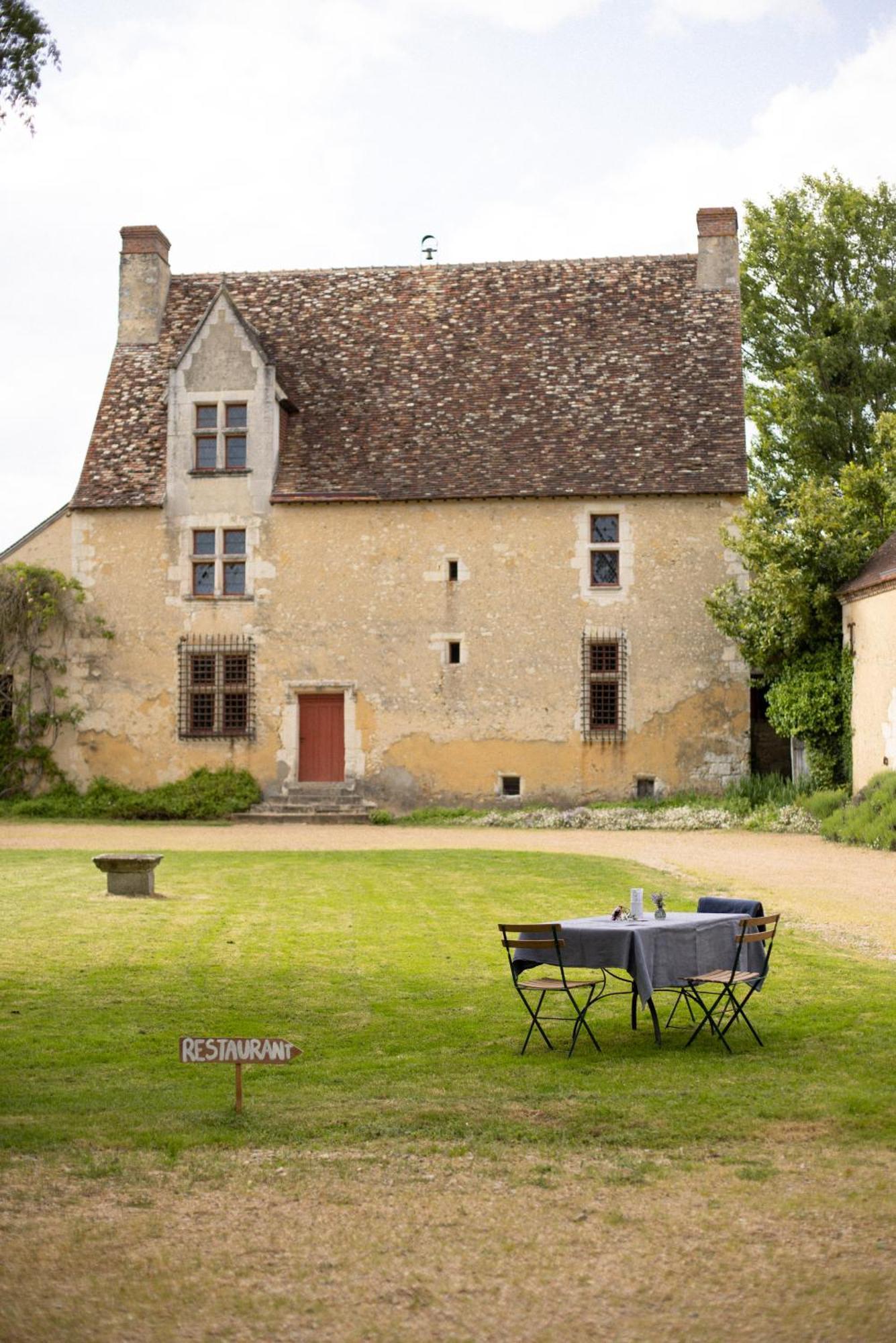 Le Manoir Du Plessis Hotel Dance  Kültér fotó